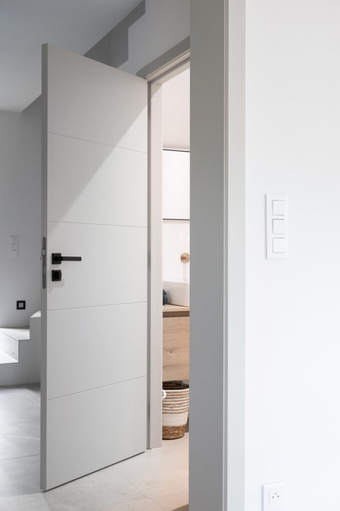 Conception de porte intérieure personnalisée sur mesure